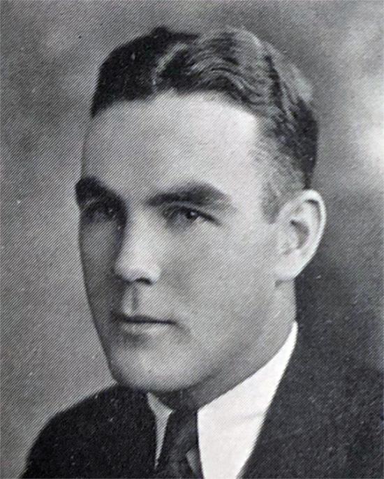 乔治年代. 班尼特，1934届毕业生